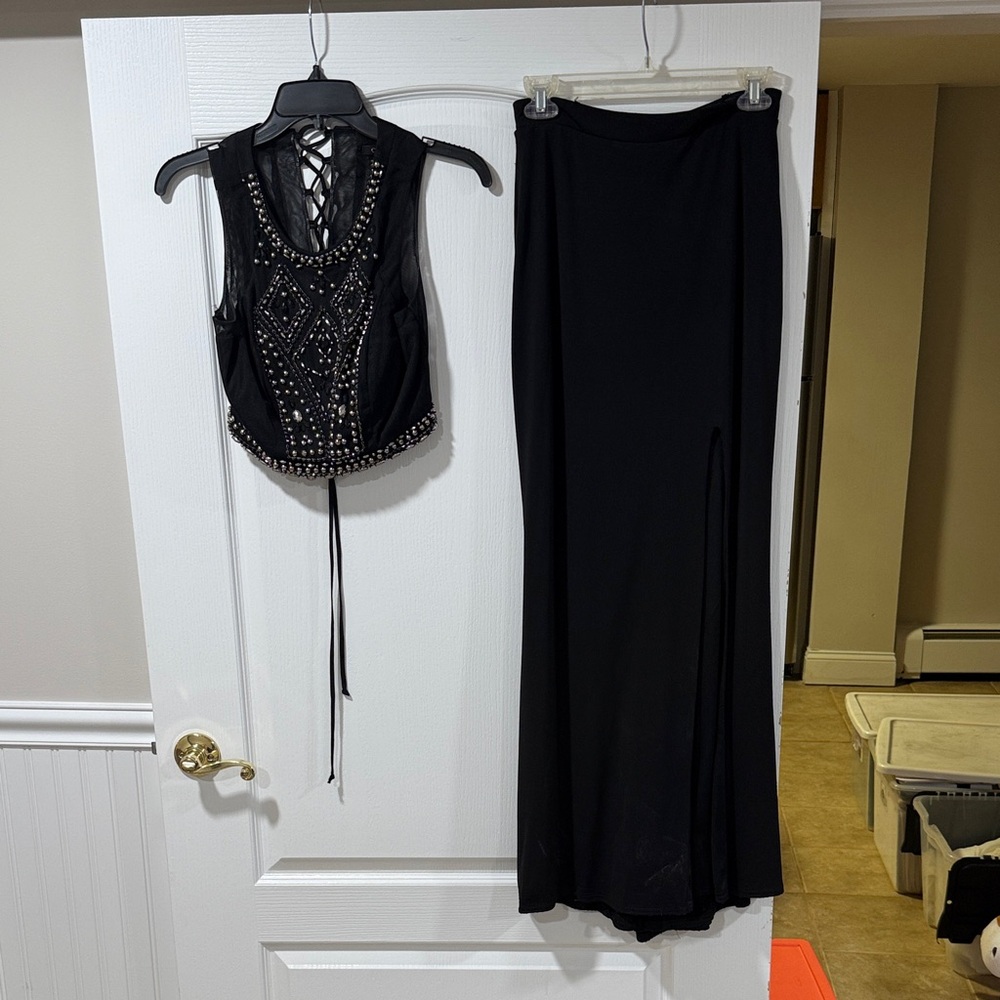 Elegant Black Maxi Skirt